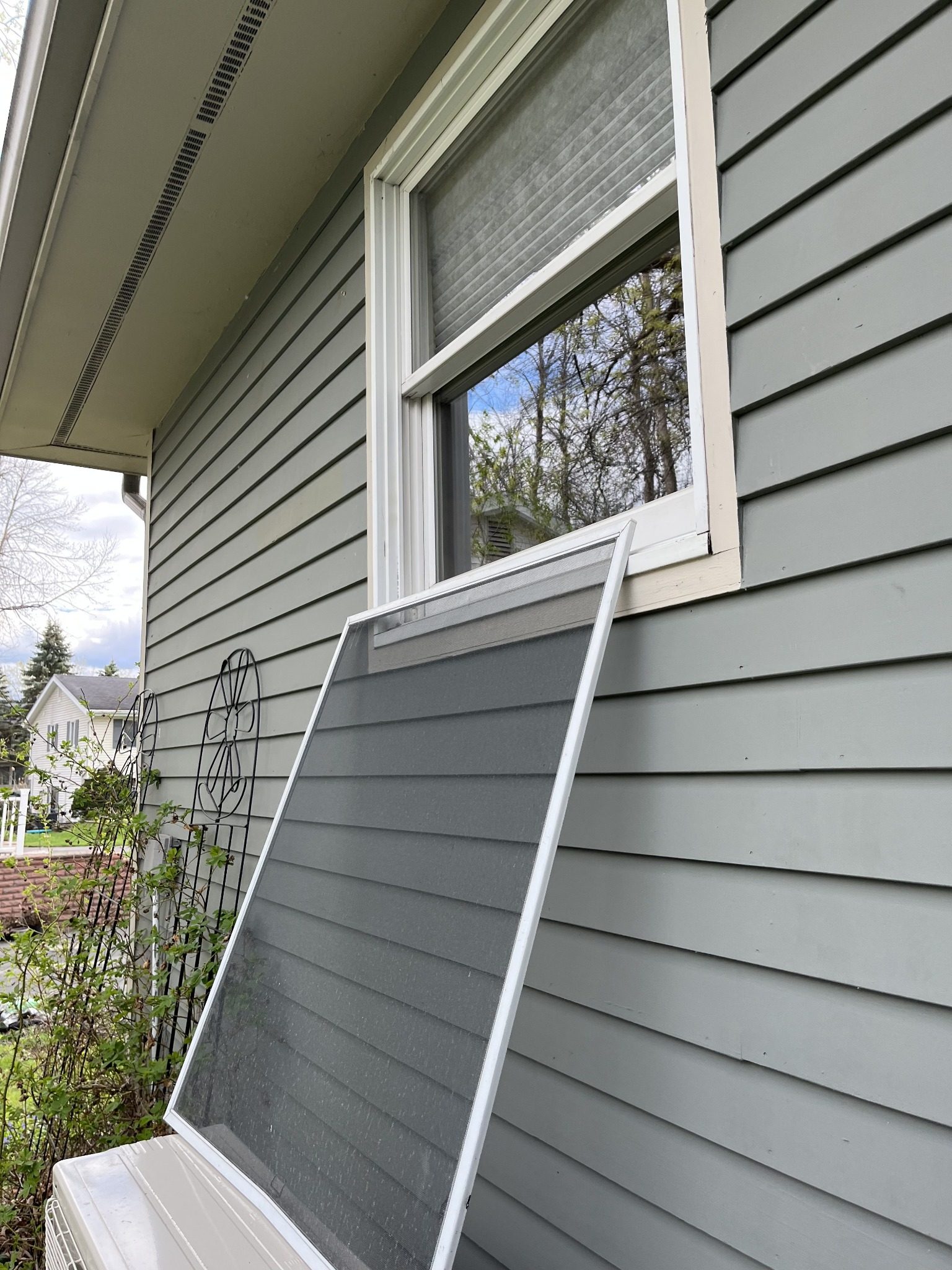 Window screen cleaning and exterior window detailing in Plattsburgh NY